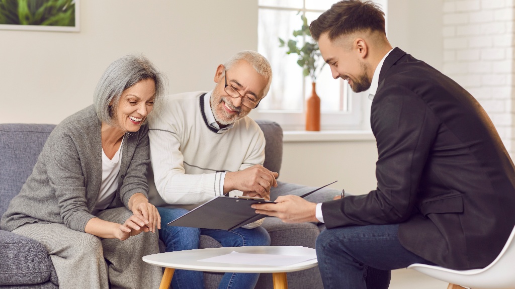 lawyer is consulting senior couple