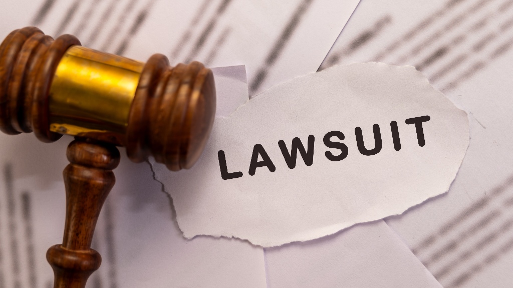 Lawsuit and judge's gavel