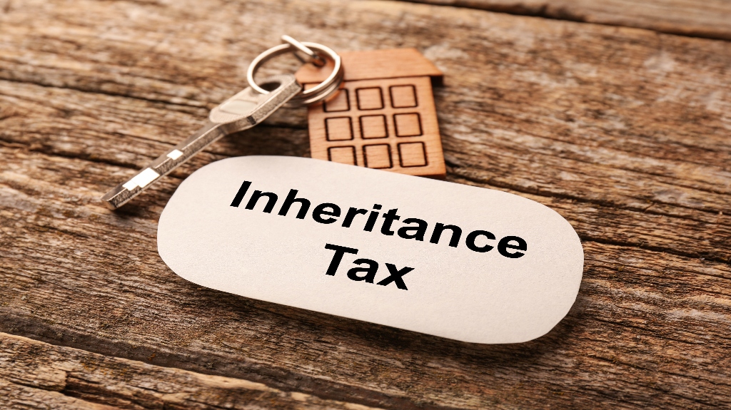 inheritance tax label with house keys
